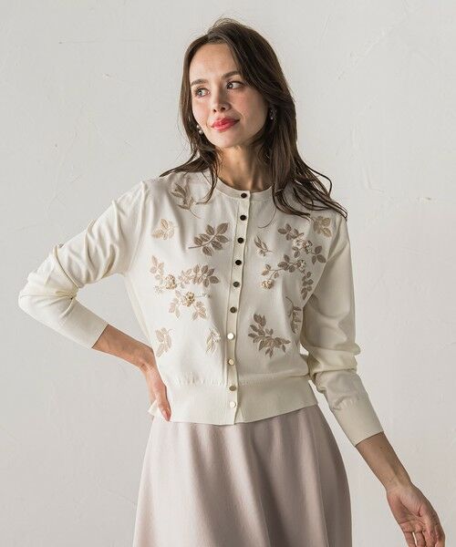 Viaggio Blu / ビアッジョブルー カーディガン・ボレロ | 【新色追加】ボタニカルモチーフ刺繍カーディガン（アイボリー）