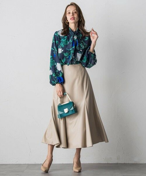 Viaggio Blu / ビアッジョブルー シャツ・ブラウス | ブルーローズプリントブラウス≪洗濯機で洗える≫ | 詳細25