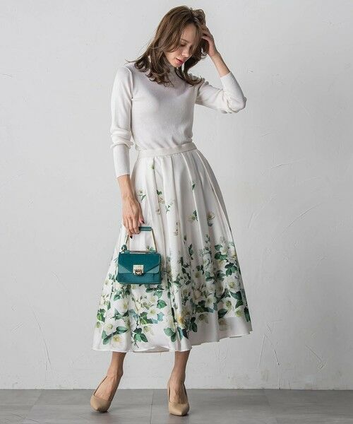 Viaggio Blu / ビアッジョブルー ミニ・ひざ丈スカート | クリスマスローズスカート | 詳細10