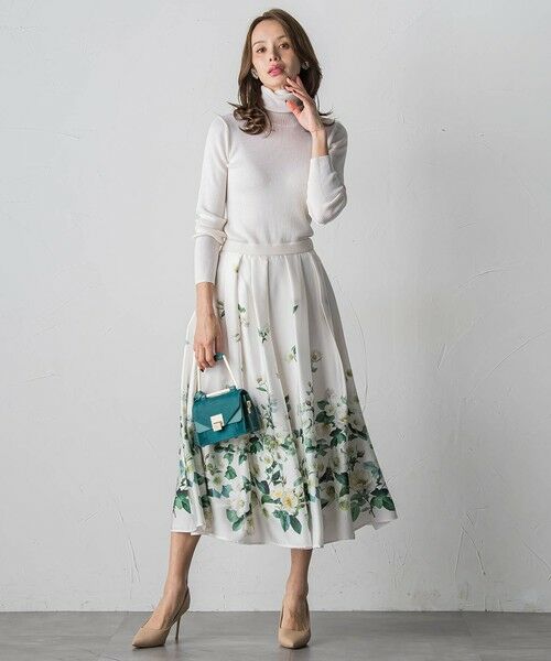 Viaggio Blu / ビアッジョブルー ミニ・ひざ丈スカート | クリスマスローズスカート | 詳細11