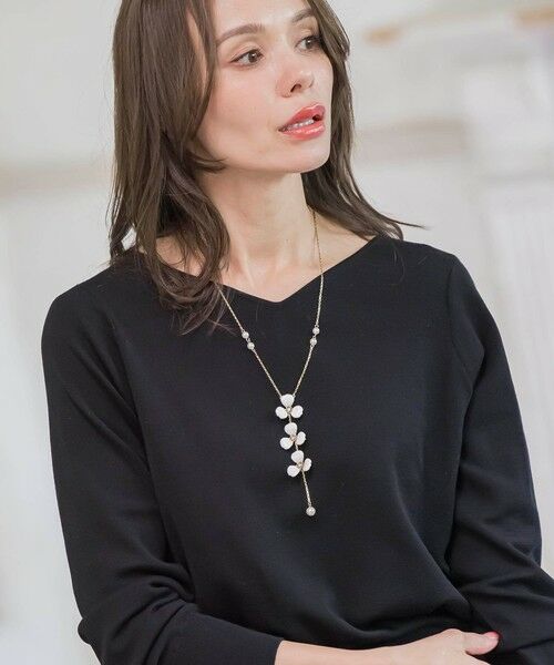 Viaggio Blu / ビアッジョブルー ネックレス・ペンダント・チョーカー | エポフラワーナローネックレス | 詳細2