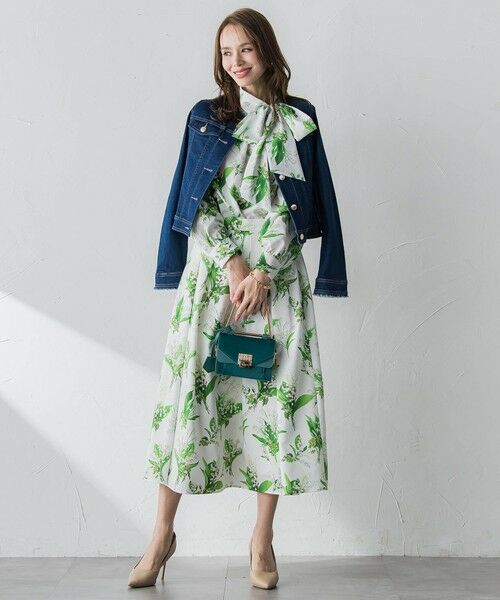 Viaggio Blu / ビアッジョブルー ミニ・ひざ丈スカート | スズランプリントスカート | 詳細11