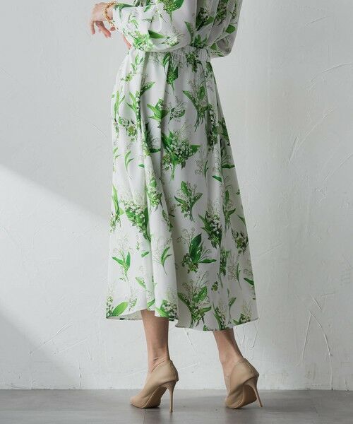 Viaggio Blu / ビアッジョブルー ミニ・ひざ丈スカート | スズランプリントスカート | 詳細2