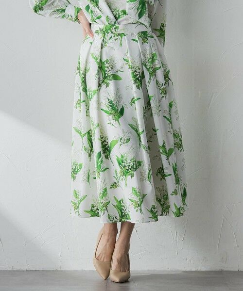 Viaggio Blu / ビアッジョブルー ミニ・ひざ丈スカート | スズランプリントスカート（オフホワイト）