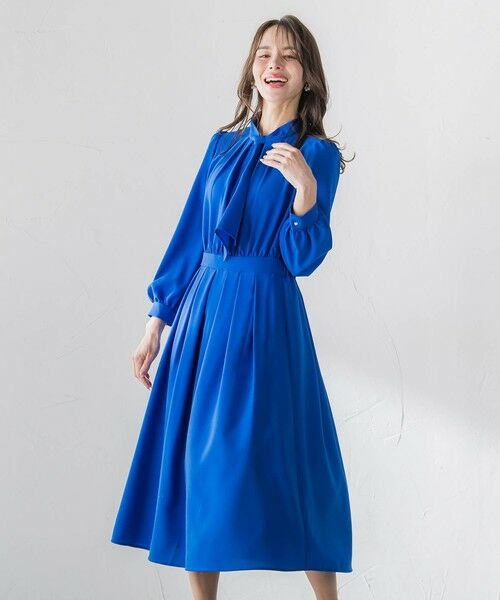 Viaggio Blu / ビアッジョブルー ロング・マキシ丈ワンピース | ボウタイシャンブレーワンピース | 詳細12