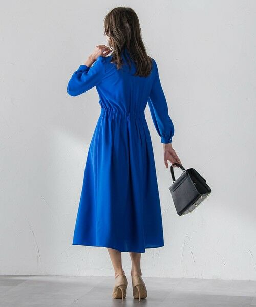 Viaggio Blu / ビアッジョブルー ロング・マキシ丈ワンピース | ボウタイシャンブレーワンピース | 詳細21