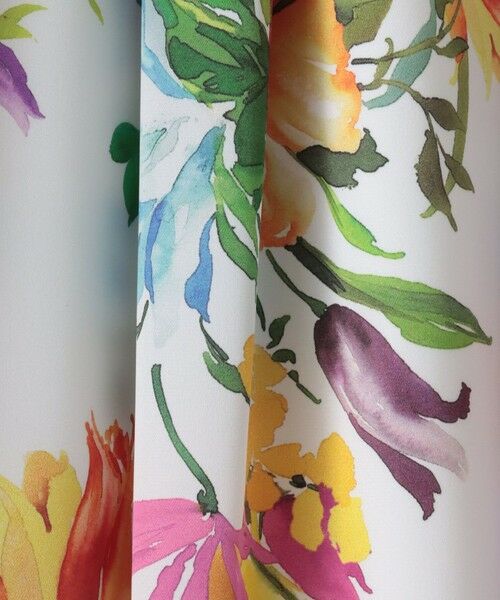 Viaggio Blu / ビアッジョブルー ミニ・ひざ丈スカート | 【追加生産/カタログ掲載】ビッグフラワーブーケスカート | 詳細20