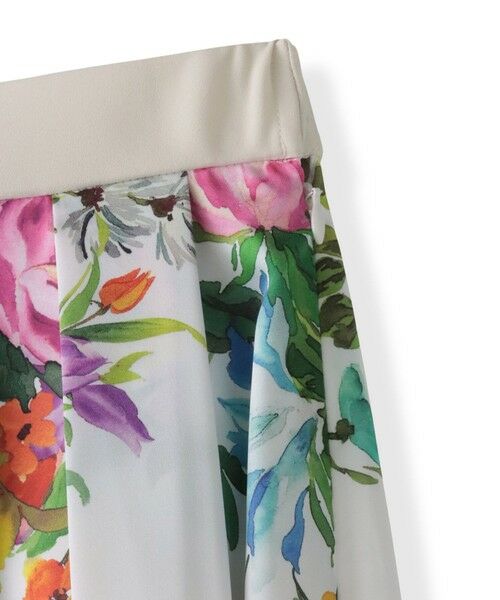 Viaggio Blu / ビアッジョブルー ミニ・ひざ丈スカート | 【追加生産/カタログ掲載】ビッグフラワーブーケスカート | 詳細22