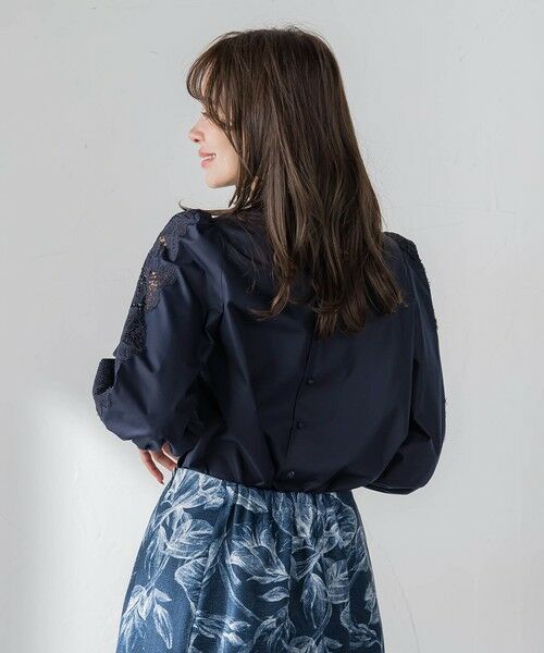 Viaggio Blu / ビアッジョブルー シャツ・ブラウス | 袖レースブラウス | 詳細16