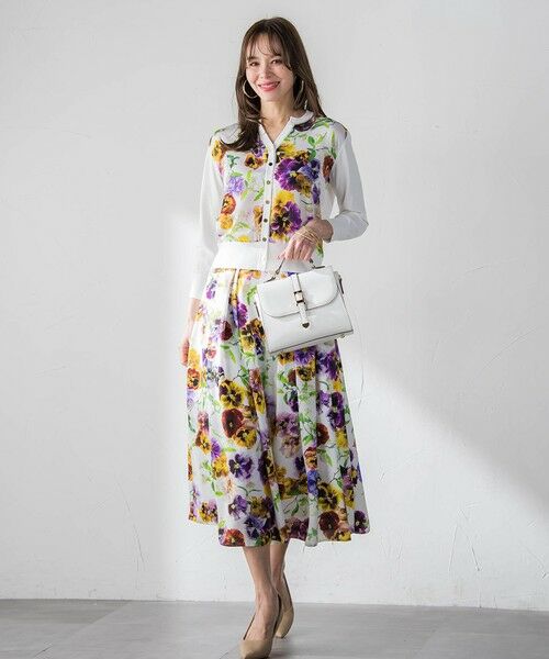 Viaggio Blu / ビアッジョブルー ミニ・ひざ丈スカート | 【KEITA KAWASAKI × Viaggio Bluコラボ】パンジープリントスカート | 詳細10