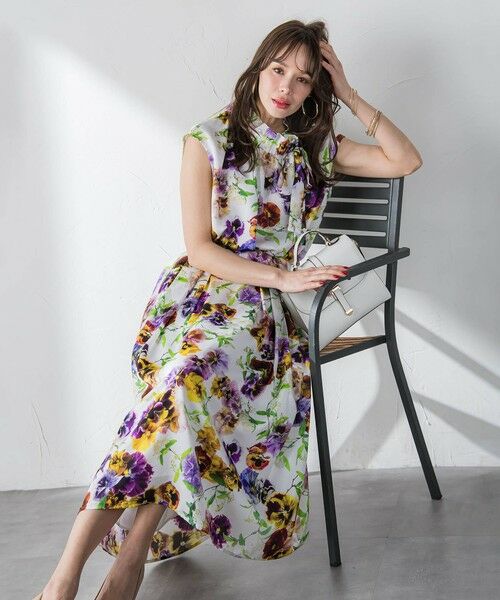 Viaggio Blu / ビアッジョブルー ミニ・ひざ丈スカート | 【KEITA KAWASAKI × Viaggio Bluコラボ】パンジープリントスカート | 詳細7