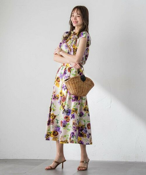 Viaggio Blu / ビアッジョブルー ミニ・ひざ丈スカート | 【KEITA KAWASAKI × Viaggio Bluコラボ】パンジープリントスカート | 詳細19