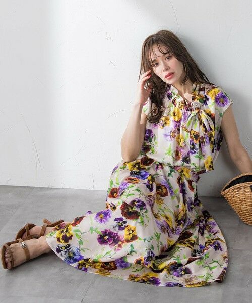 Viaggio Blu / ビアッジョブルー ミニ・ひざ丈スカート | 【KEITA KAWASAKI × Viaggio Bluコラボ】パンジープリントスカート | 詳細24