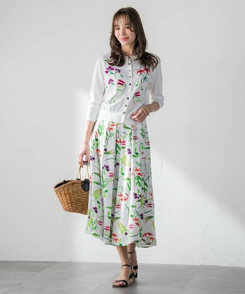 Viaggio Blu / ビアッジョブルー ミニ・ひざ丈スカート | 【KEITA KAWASAKI × Viaggio Bluコラボ】リリープリントスカート | 詳細4