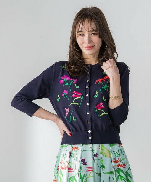 Viaggio Blu / ビアッジョブルー カーディガン・ボレロ | 【KEITA KAWASAKI × Viaggio Bluコラボ】リリー刺繍カーディガン | 詳細10