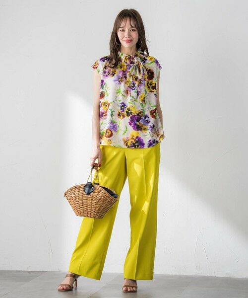 Viaggio Blu / ビアッジョブルー シャツ・ブラウス | 【KEITA KAWASAKI × Viaggio Bluコラボ】パンジープリントブラウス | 詳細25