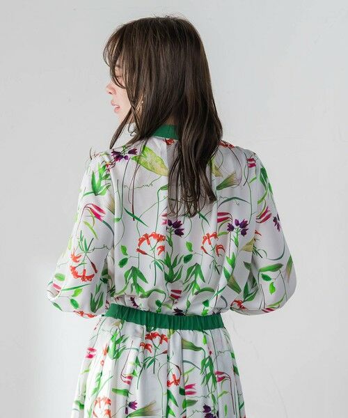 Viaggio Blu / ビアッジョブルー シャツ・ブラウス | 【KEITA KAWASAKI × Viaggio Bluコラボ】リリープリントブラウス | 詳細3
