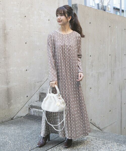 セール ドット柄プリーツワンピース 手洗い可能 ワンピース Vicky ビッキー ファッション通販 タカシマヤファッションスクエア