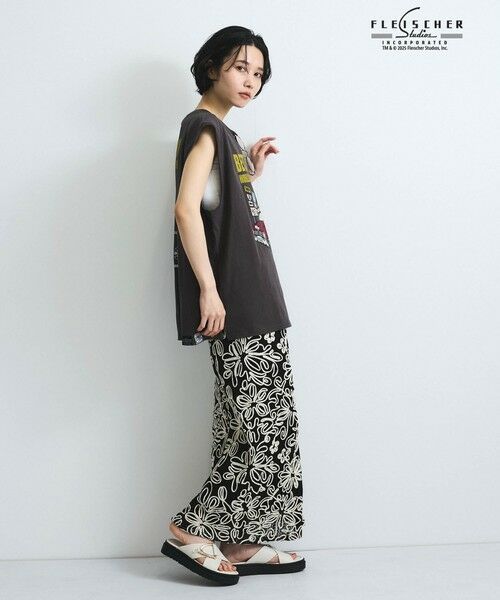 新品タグ付 アルチビオ ♡ フリルデザインノースリーブシャツ 黒×白 セール】 【VISION × Betty BoopTM】ヴィンテージツアーノースリ