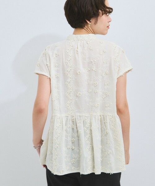 VICKY / ビッキー シャツ・ブラウス | 3D刺繍バンドカラーブラウス≪手洗い可能≫ | 詳細3