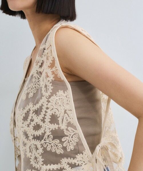 VICKY / ビッキー ダウンジャケット・ベスト | チュールシシュウスカラップベスト≪手洗い可能≫ | 詳細5