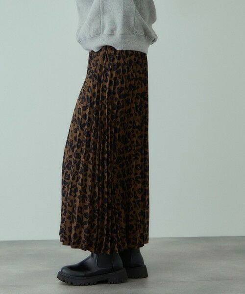 VICKY / ビッキー ミニ・ひざ丈スカート | アニマルプリントプリーツスカート | 詳細3