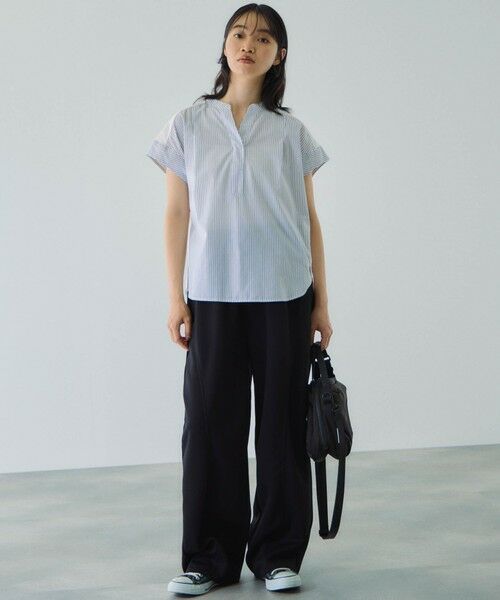 VICKY / ビッキー シャツ・ブラウス | ストライプフェイスキーネックブラウス≪洗濯機で洗える≫ | 詳細2