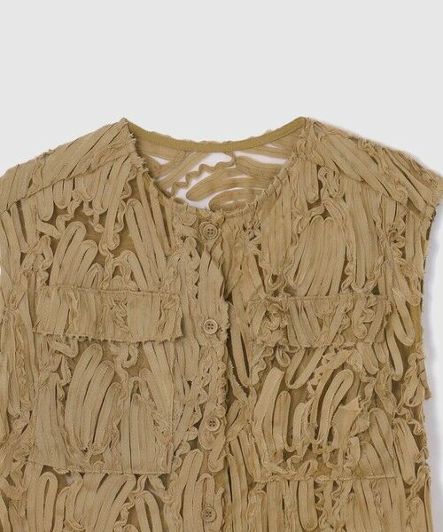 VICKY / ビッキー ダウンジャケット・ベスト | 刺繍チュールレースノーカラーベスト | 詳細11