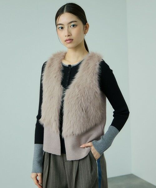 VICKY / ビッキー ダウンジャケット・ベスト | フロントフェイクファーニットベスト | 詳細1