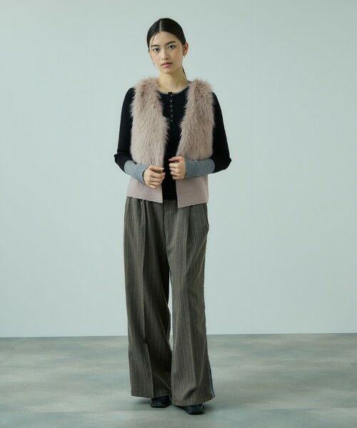 VICKY / ビッキー ダウンジャケット・ベスト | フロントフェイクファーニットベスト | 詳細3