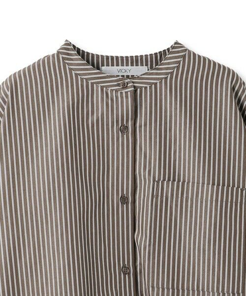 VICKY / ビッキー シャツ・ブラウス | バックヨークラインバンドカラーブラウス≪手洗い可能≫ | 詳細25