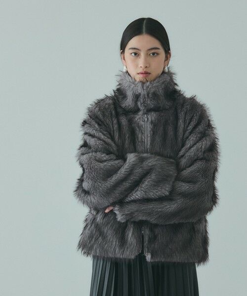 VICKY / ビッキー テーラードジャケット | フェイクファージャケット（グレー）