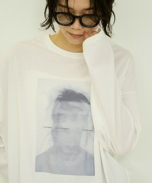 VICKY / ビッキー カットソー | アソートフォトロングTシャツ（アイボリー）