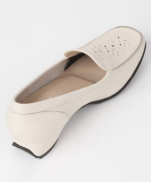 VITA NOVA / ヴィタノーヴァ フラットシューズ | パンチングモカシンローファー | 詳細2