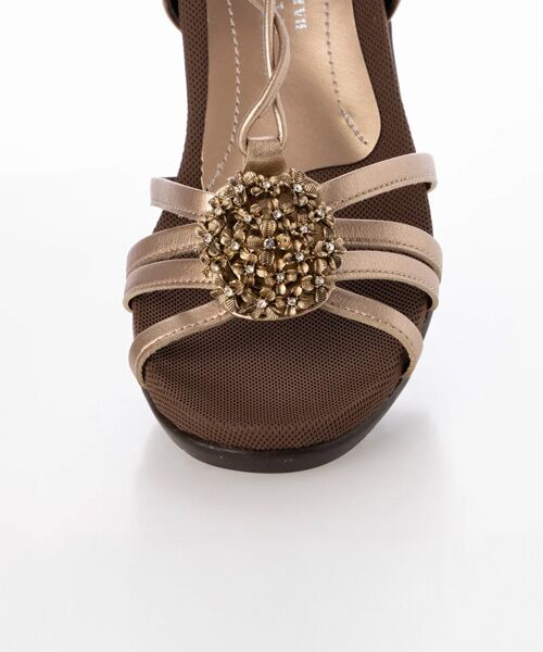 Vita Nova ビジュー付きゴールドサンダル Lサイズ Vita Nova ビジュー付きゴールドサンダル Lサイズ