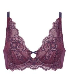 重力に負けないバストケアＢｒａ　　３／４カップブラ（ノンワイヤーブラ）（ＢＲＡ１８４）