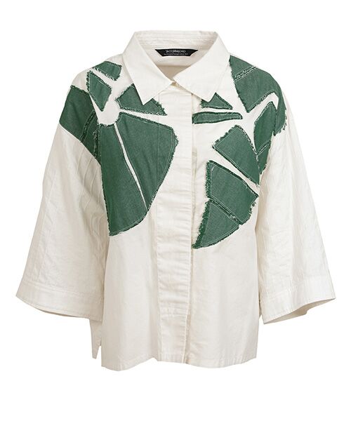 YACCOMARICARD / ヤッコマリカルド シャツ・ブラウス | ﾎﾞﾀﾆｶﾙｶｯﾄﾜｰｸ ﾋﾖｸ ｼｬﾂ襟 ﾋﾟﾝﾀｯｸ7分袖BL（ジャスミンホワイト）