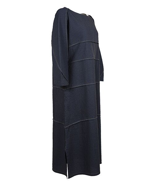 YACCOMARICARD / ヤッコマリカルド ロング・マキシ丈ワンピース | ﾛｰﾝ総ﾋﾟﾝﾁﾝｸﾞﾀｯｸ横切替襟無7分袖OP | 詳細1