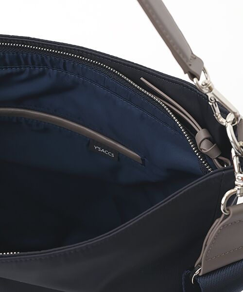 Y'SACCS / イザック ショルダーバッグ | ツイルナイロン　カーブショルダー　Mサイズ | 詳細12