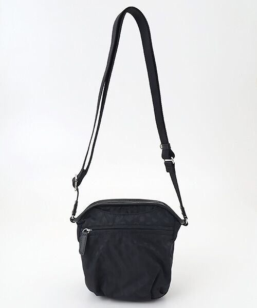 Y'SACCS / イザック ショルダーバッグ | Polka Dots　パイピングポケットポシェット | 詳細3