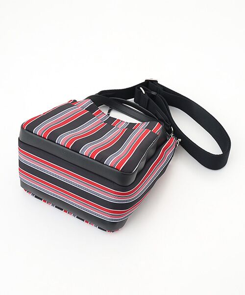 Y'SACCS / イザック トートバッグ | マルチストライプ すっきりトート Sサイズ | 詳細4