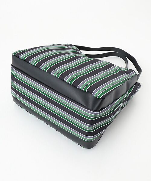 Y'SACCS / イザック トートバッグ | マルチストライプ すっきりトート Mサイズ | 詳細4