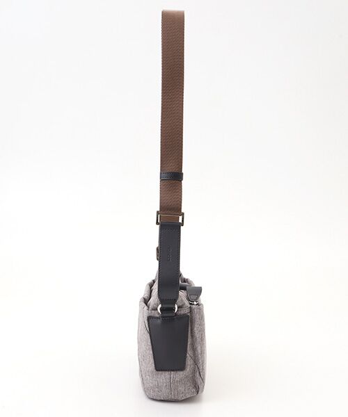 Y'SACCS / イザック ショルダーバッグ | ストリームラインポシェット | 詳細3