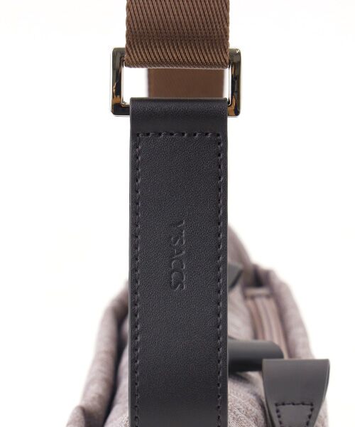 Y'SACCS / イザック ショルダーバッグ | ストリームラインポシェット | 詳細7