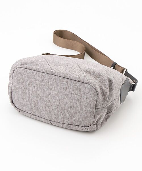 Y'SACCS / イザック ショルダーバッグ | ストリームラインショルダー | 詳細5