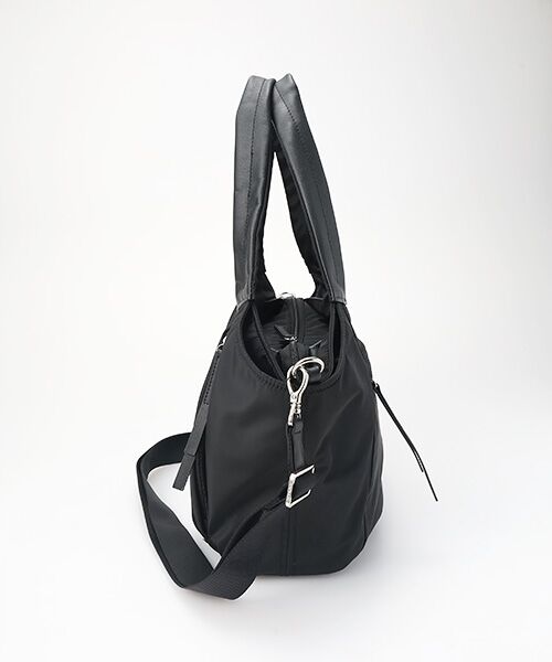 Y'SACCS / イザック トートバッグ | ふんわりラウンド2WAYトート Mサイズ | 詳細2