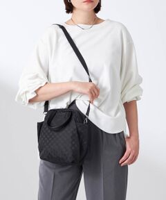 Y'SACCS / イザック ボストンバッグ | 【大人のおしゃれ手帖11月号掲載】市川実和子×Y'SACCS　ドットミニボストン