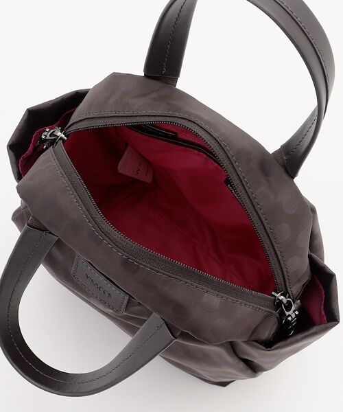 Y'SACCS / イザック ボストンバッグ | 【大人のおしゃれ手帖11月号掲載】市川実和子×Y'SACCS　ドットミニボストン | 詳細17