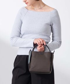 Y'SACCS / イザック トートバッグ | 【大人のおしゃれ手帖11月号掲載】市川実和子×Y'SACCS　ナイロンすっきりミニマムトート