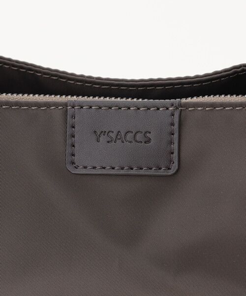 Y'SACCS / イザック トートバッグ | 【大人のおしゃれ手帖11月号掲載】市川実和子×Y'SACCS　ナイロンすっきりトート | 詳細14